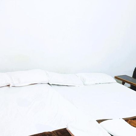Vcs Apartments Parassinikadavu Parassinikkadavu Esterno foto